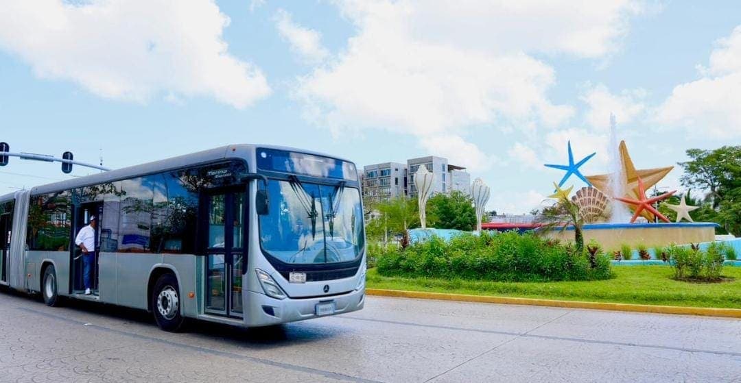 Inician pruebas con autobuses articulados en Cancún; Autocar, Maya Caribe y Bonfil participan en evaluación