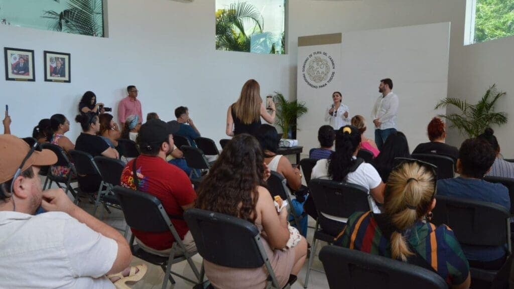 Gobierno de Estefanía Mercado promueve la creación de cooperativas con beneficio social en Playa del Carmen