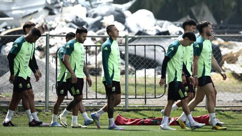 Sufre robo la Selección Mexicana de Futbol durante su concentración en California, Estados Unidos