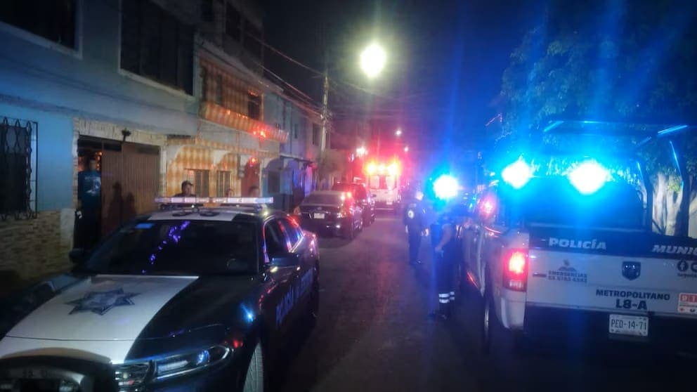 Linchan a asesino de tres personas tras ataque en tianguis de Xalatlaco, Edomex