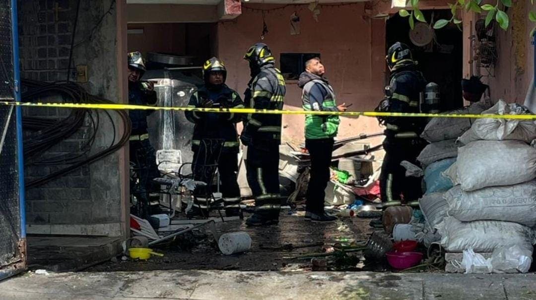 Explosión por fuga de gas deja cuatro lesionados en Coyoacán, Cdmx