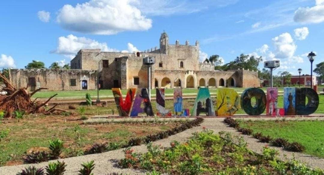 Denuncia empleada de Ayuntamiento de Valladolid, Yucatán que fue despedida por no tener relaciones con funcionario