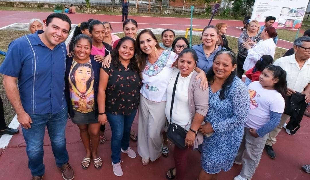 Entrega Mara Lezama el Parque Antorchista rehabilitado para el disfrute de las familias de Chetumal