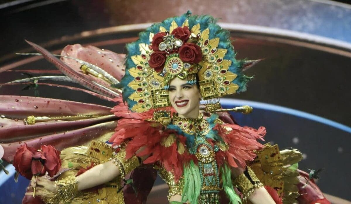 Fátima Bosch deslumbra como una “diosa mexica” en Miss Universo 2025