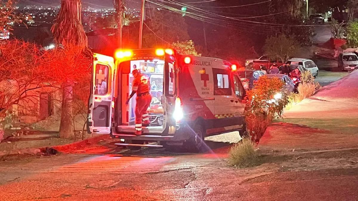 Niño se clava un cuchillo en el pecho al intentar abrir una lata en Torreón, Coahuila