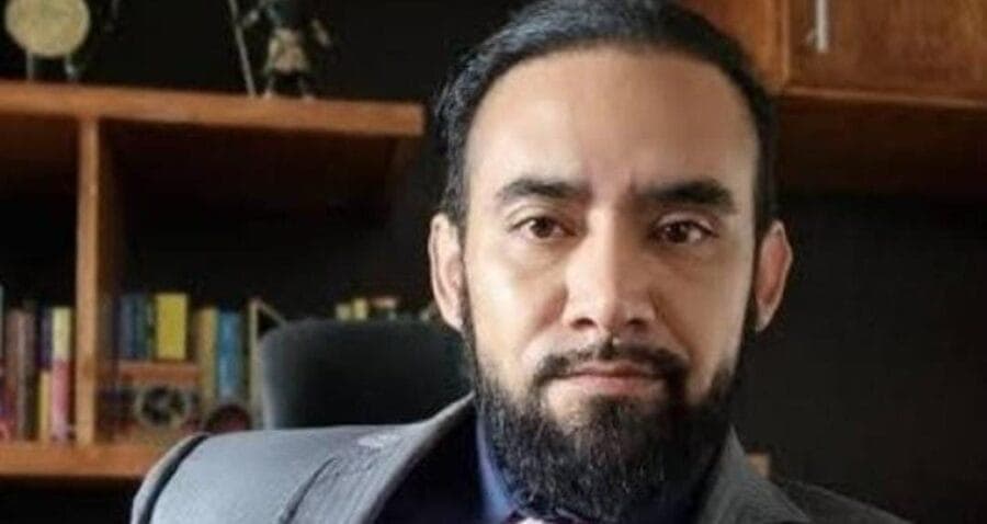 Denuncian que abogado se autonombra mujer para no pagar la pensión de su hija en Durango