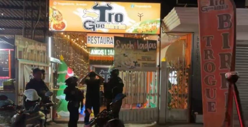 Asesinan a balazos al periodista Carlos Castro en un restaurante de Poza Rica, Veracruz