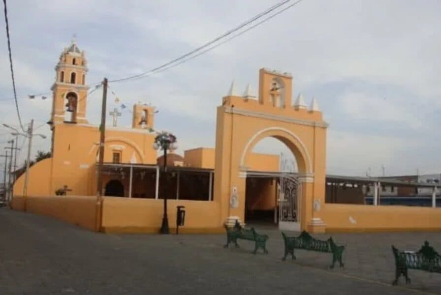 Asesinan a balazos a joven de 20 años cuando pintaba la fachada de una capilla en Puebla