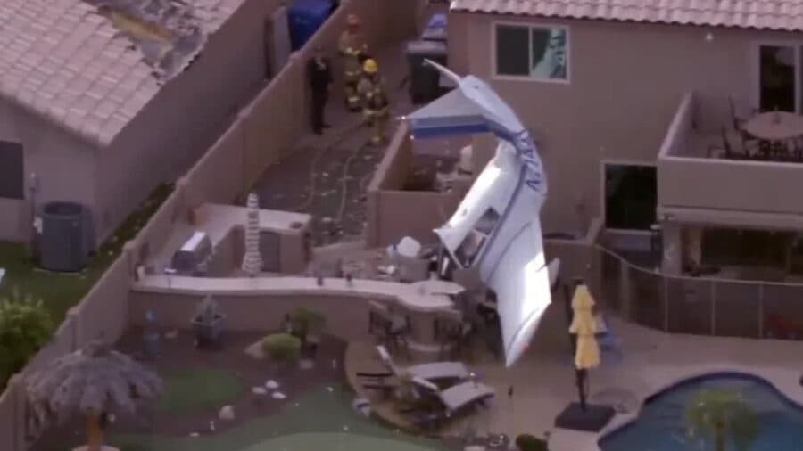 Video: Avioneta se estrella contra una casa en Arizona, Estados Unidos