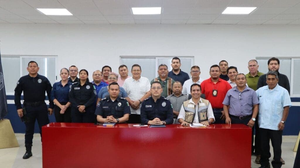 Fortalecen coordinación en seguridad durante la Segunda Mesa de Diálogo con Ministros de Culto en Playa del Carmen