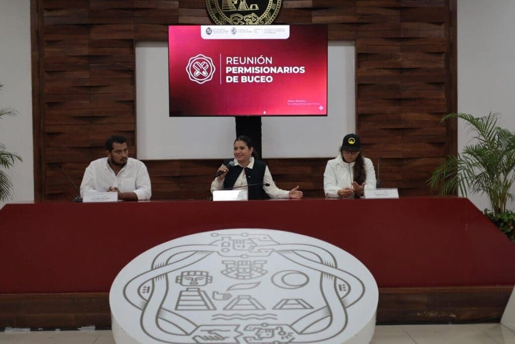 Promueve gobierno de Estefanía Mercado inclusión económica del sector de buceo en la transformación de Playa del Carmen